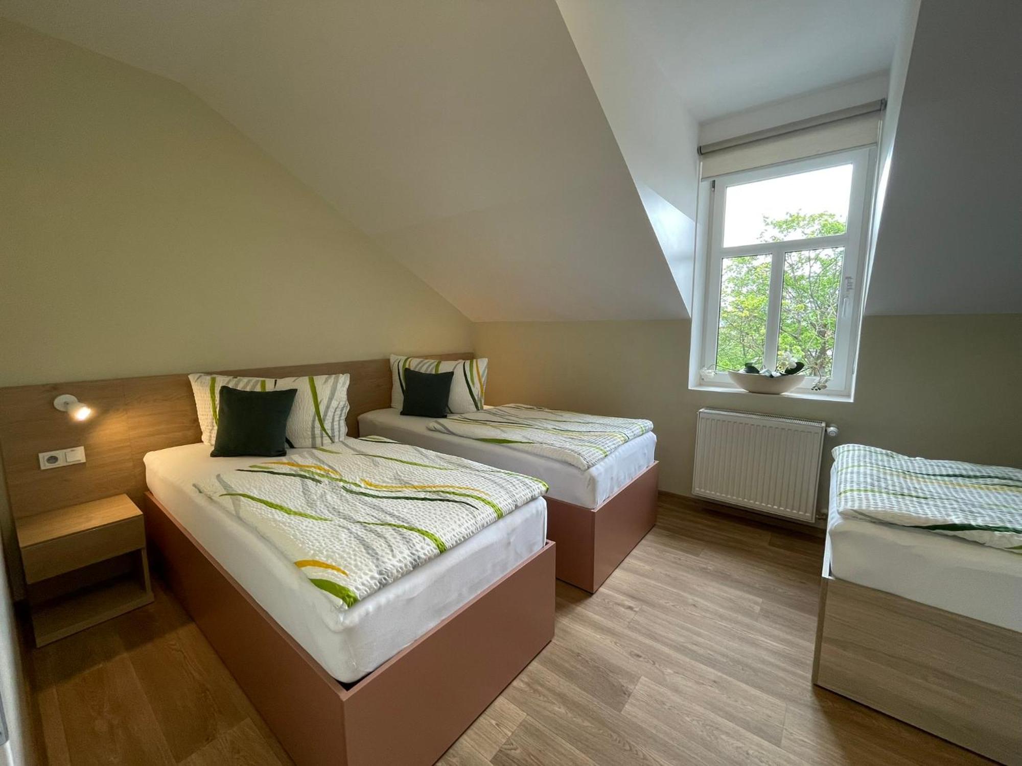 Apartmany Jasmin リベレツ エクステリア 写真