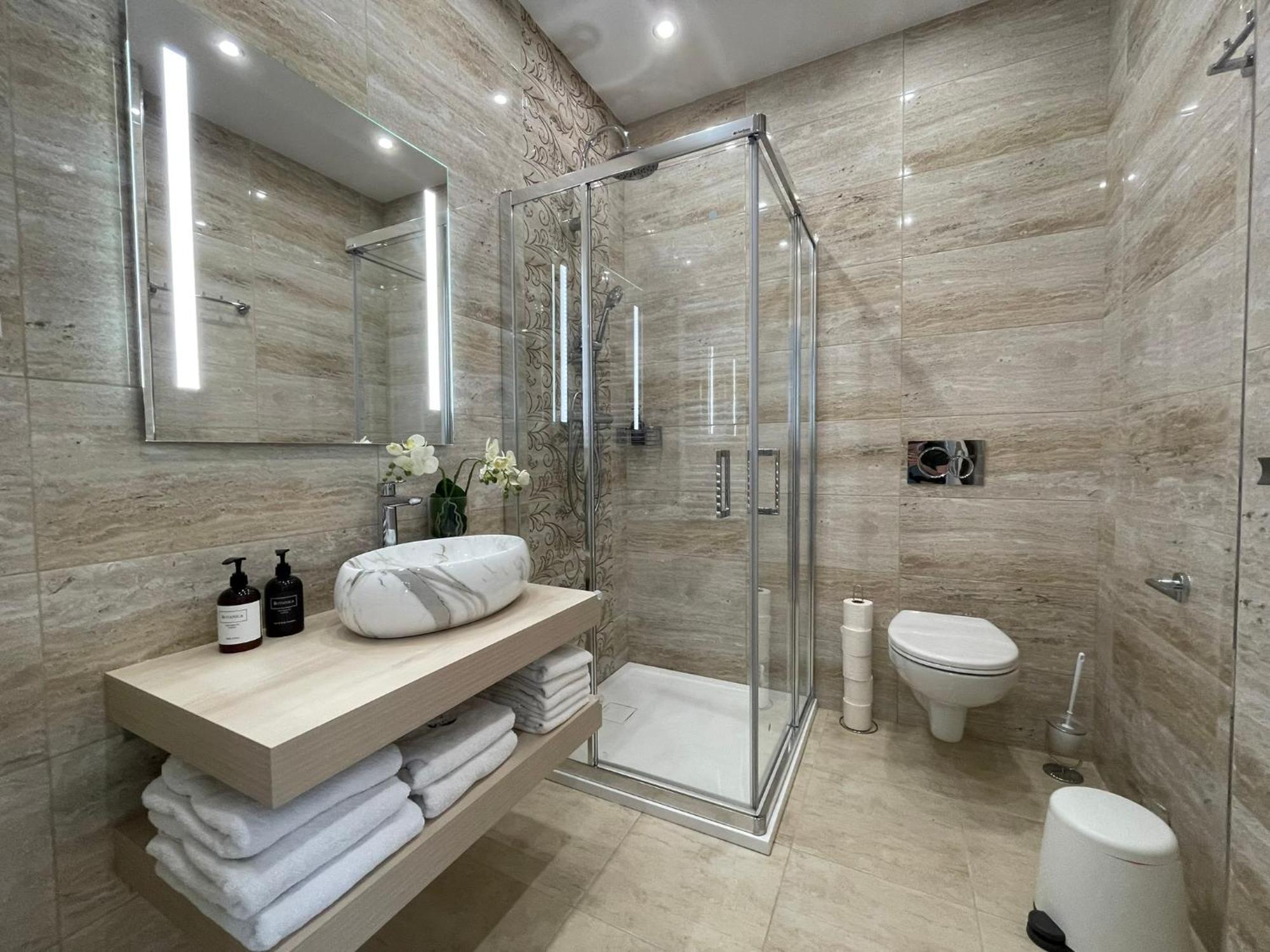 Apartmany Jasmin リベレツ エクステリア 写真